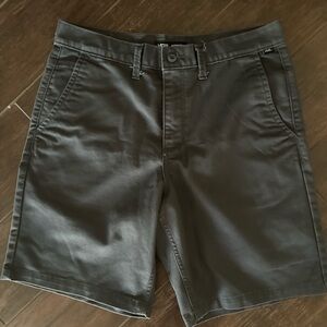 Lightly used relaxed fit Vans chino shorts. Charcoal. Men’s 32”